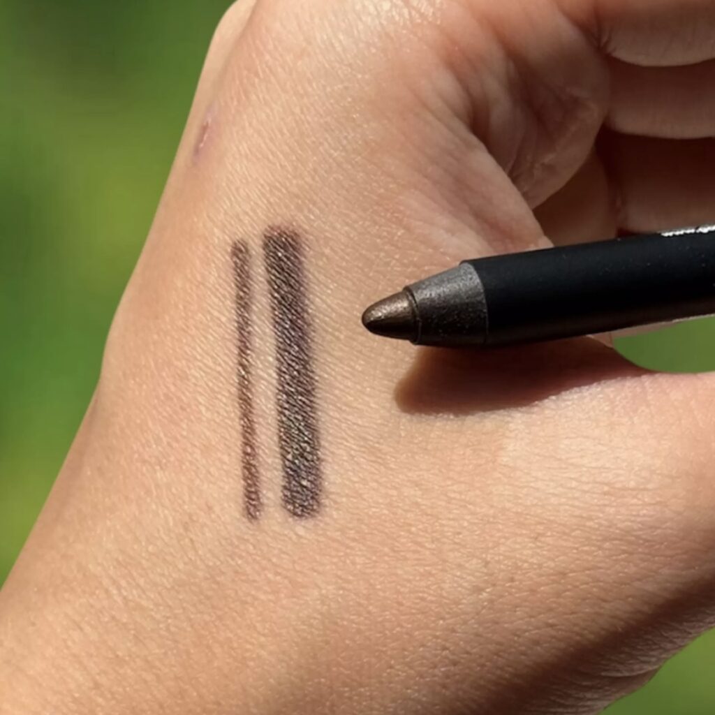 خط چشم مدادی قهوه ای شکلاتی گلدن رز Golden Rose مدل Dream Eyes کد 410 (اصل)